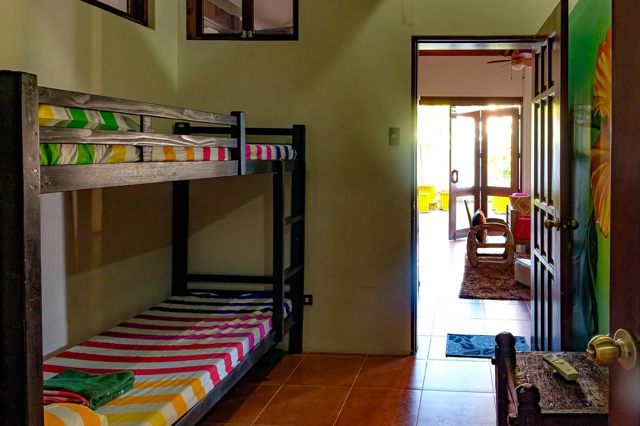 Ayo Homtel Hostel Đảo Mactan Ngoại thất bức ảnh