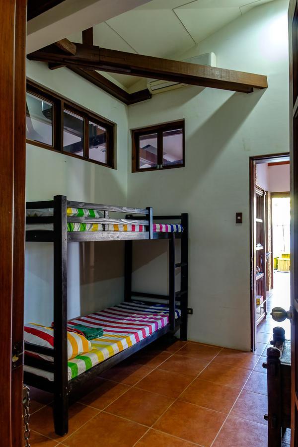Ayo Homtel Hostel Đảo Mactan Ngoại thất bức ảnh